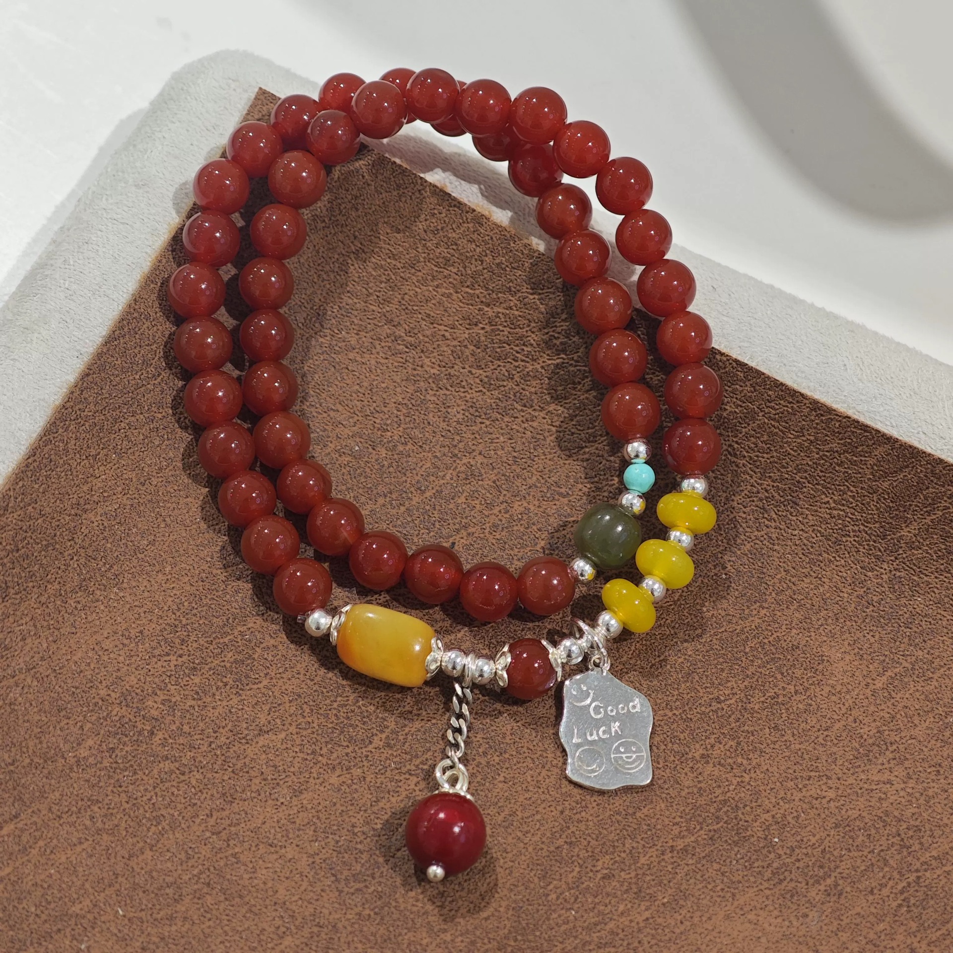 S925 sterling silver 11.28 double-ring red agate Goodluck bracelet, a fashionable, light luxury and versatile new Chinese-style beeswax bracelet Specification image