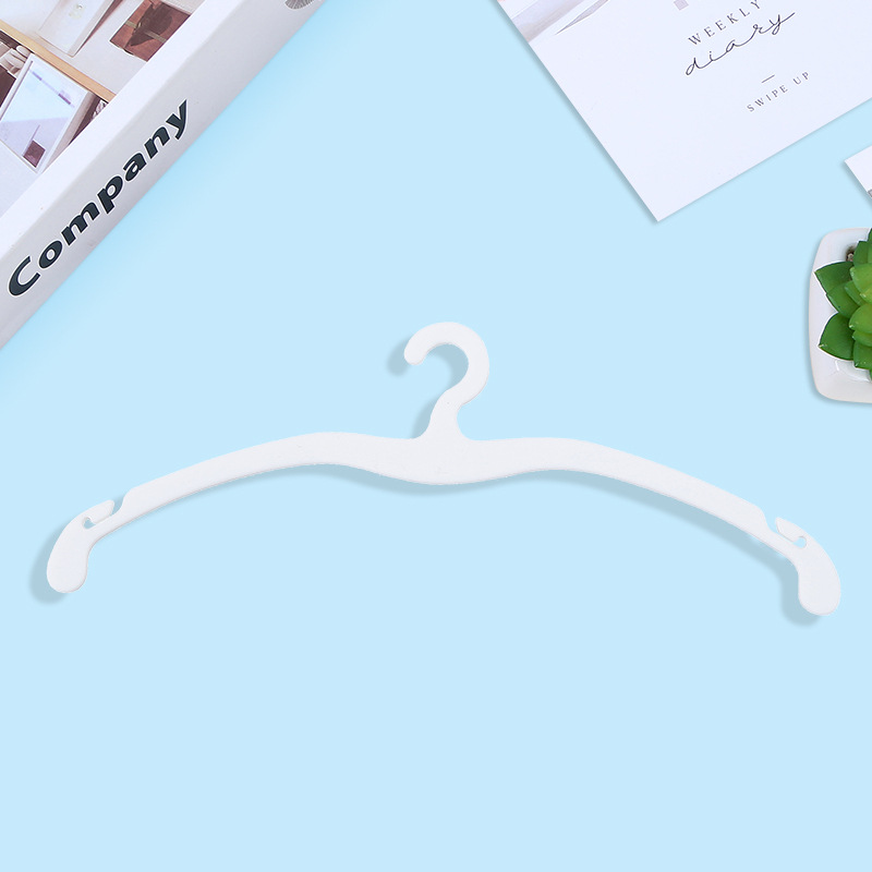 629# Plastic clothes hanger, pants rack, underwear clip, bra clip, underpants rack, display hanger, clothing accessories Specification image