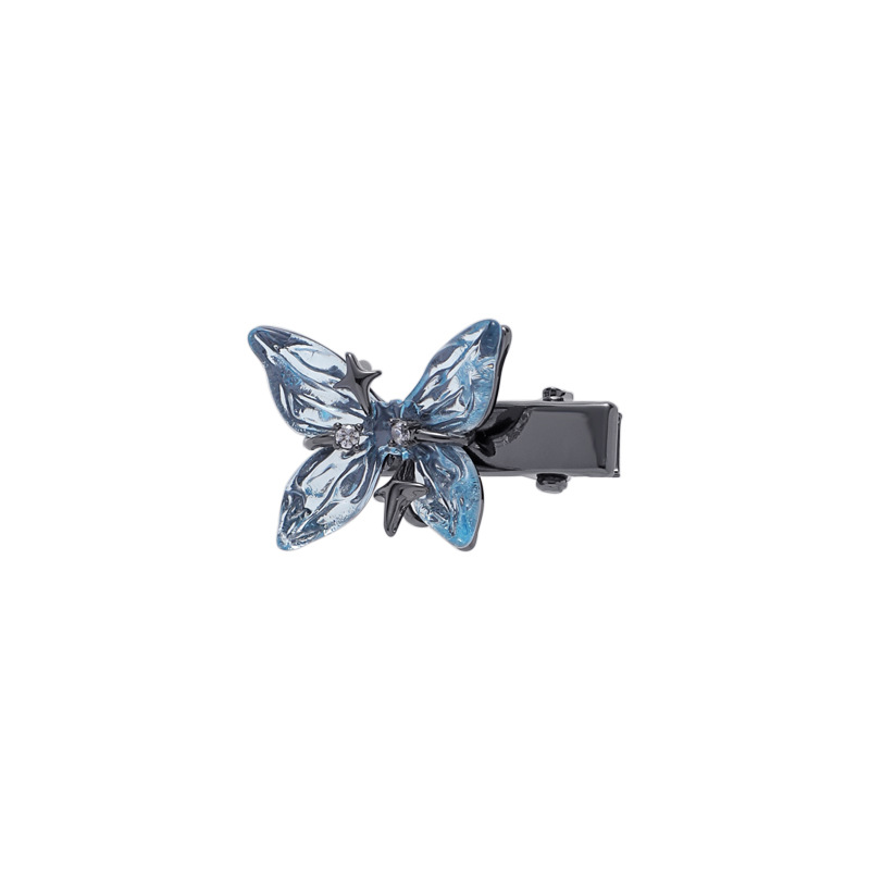 The new blue butterfly hair clip is a fashionable commuting side bangs clip with a high-end feel. It features an original design that is fresh and sweet Item Picture