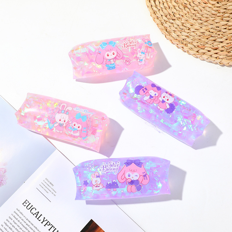 The big foreign trade product, the ribbon rabbit, couldn't catch the water snake. The sequins were put into the oil. The flowing sand vented the ball. Pinching it for fun to relieve stress. Teasing criticism Application Scenario