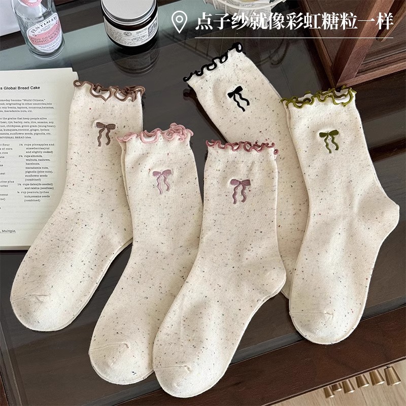 Bow socks, girls' pile socks, Japanese-style cute black ear-trimmed mid-calf socks, postpartum socks, lace long socks, autumn details Picture