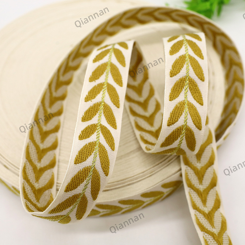 25mm jacquard cotton woven straps, leaf and rattan thickened canvas belts, bags, backpacks, shoes and hats, decorative accessories, direct supply from the manufacturer Application Scenario