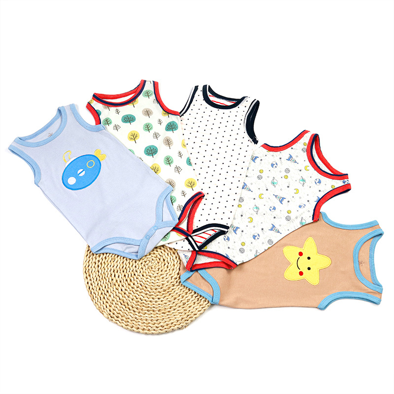 Summer 2024 cotton boys' and girls' triangular hatchcoats, 5-piece sleeveless flatbed jackets, baby clothes, vest hatchcoats Application Scenario