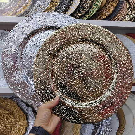 星辰工厂批发圣诞金色塑料盘子酒店西餐盘垫摆饰玻璃餐具雪花盘纹盘宴会装饰盘