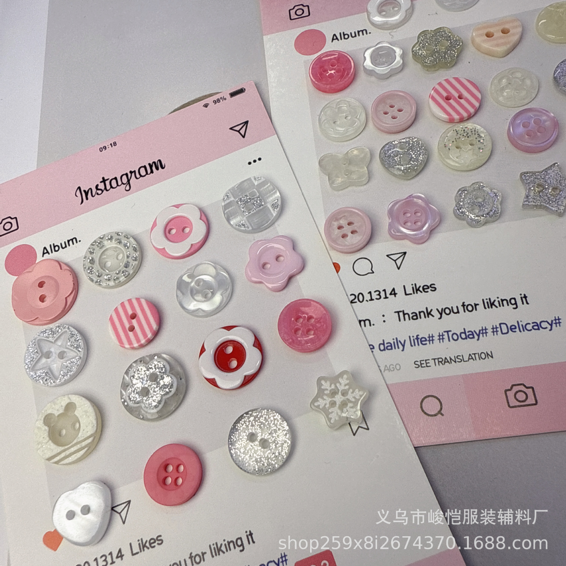 Cute pink buttons mixed and matched, handcrafted diy accessories, button collection, decorative account books, dolls, pain packs, materials