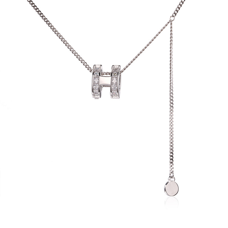 银饰/项链/金色链子/珍珠/梵克雅宝单花项链白底实物图