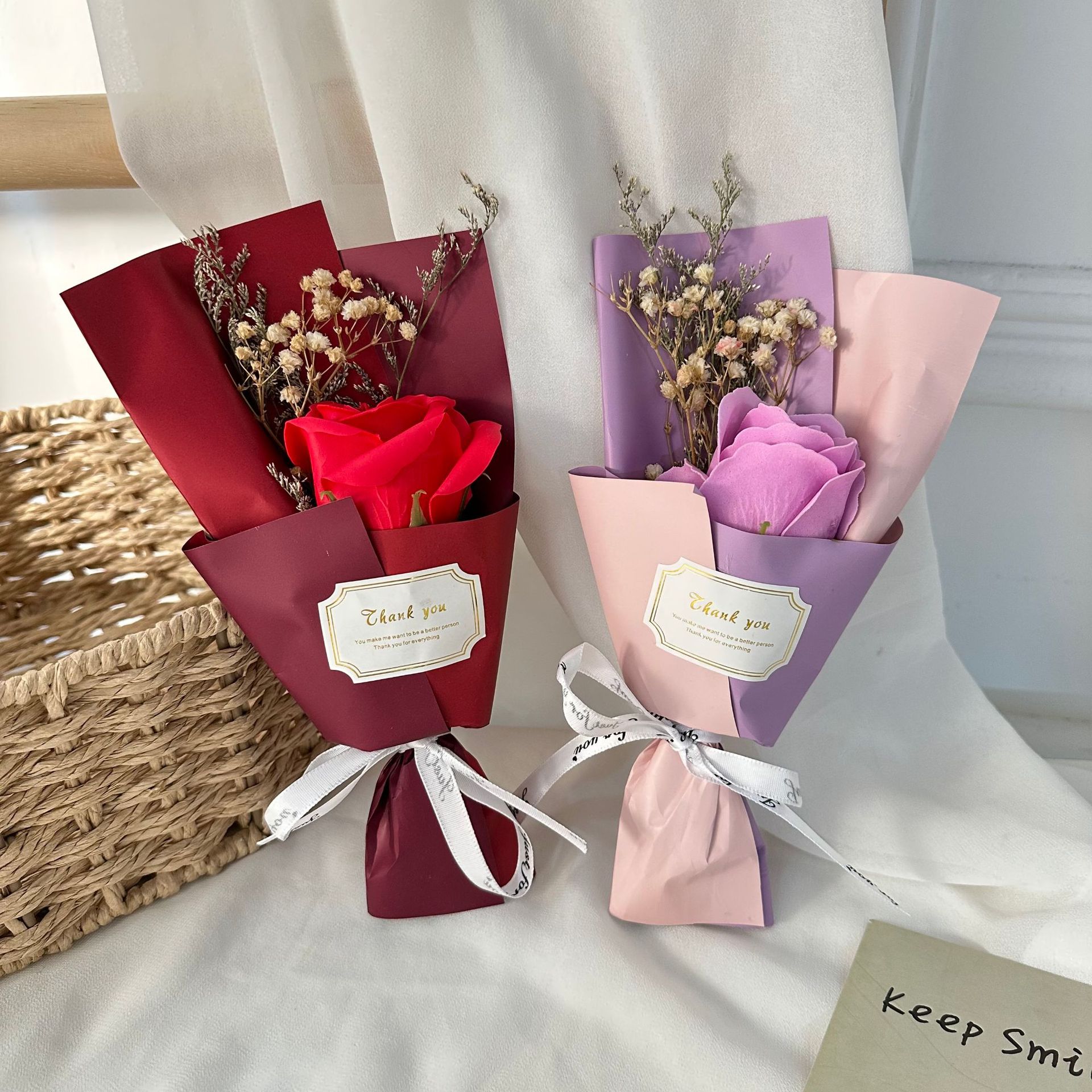 鲜花/夏威夷花环/花艺胶布/花泥/永生花绣球产品图