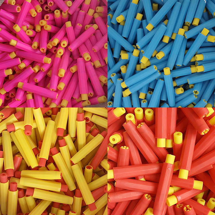 Wholesale of new types of chalk holders that do not get hands dirty, teaching plastic chalk cases, office teachers, teaching, home chalk extension