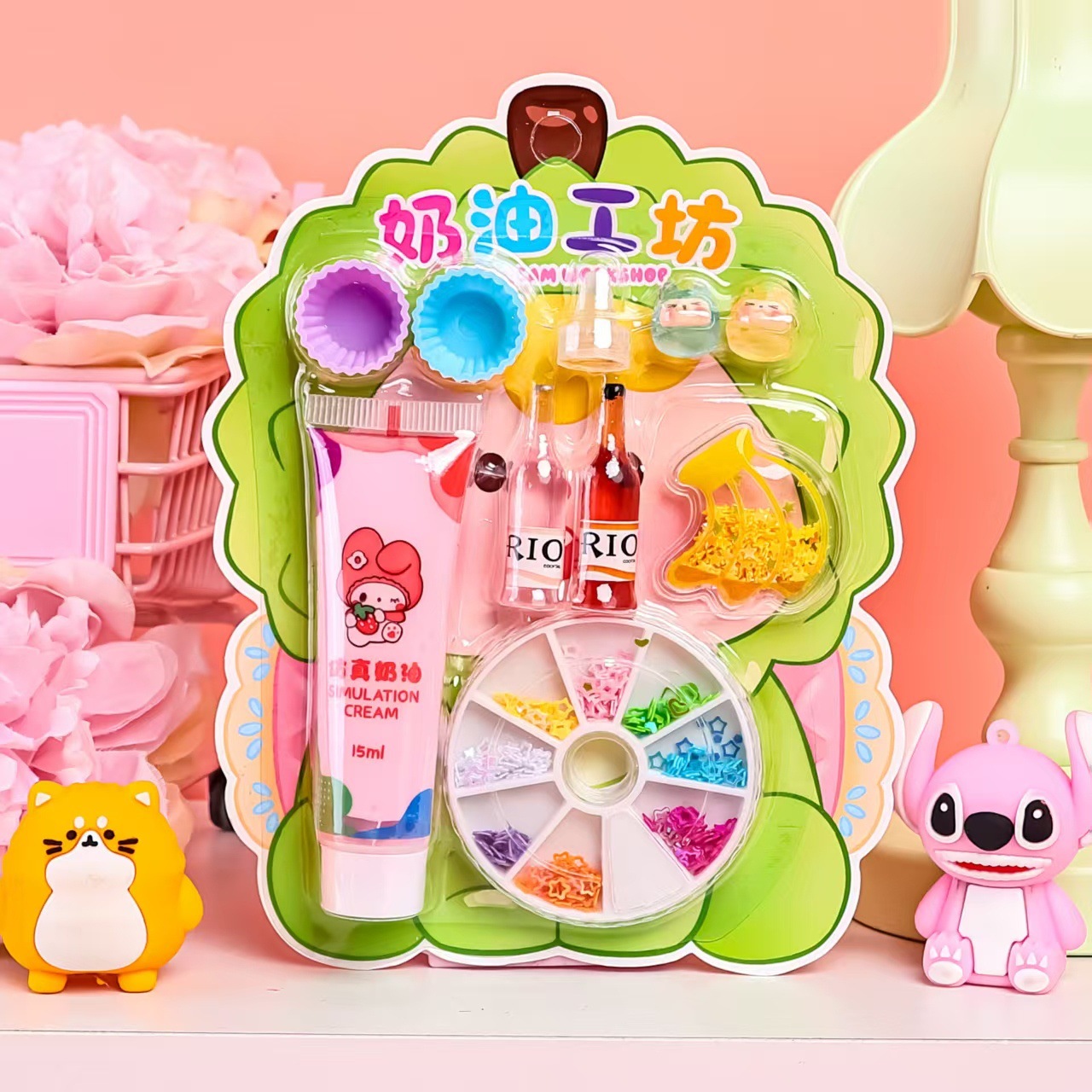 Moon Rabbit Cream Glue Gift Box Set for Children's creative DIY making of simulated milk tea, ice cream and cream cake Application Scenario