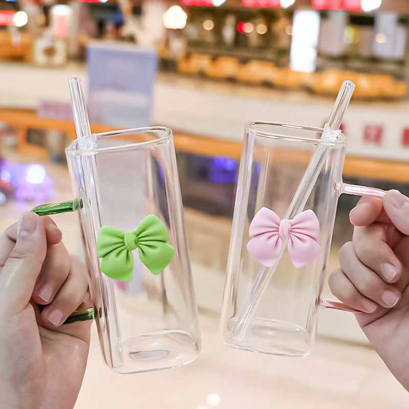 Ins-style square bow glass cup with handle, high appearance level, high-temperature resistant, cute fairy pink straw water cup