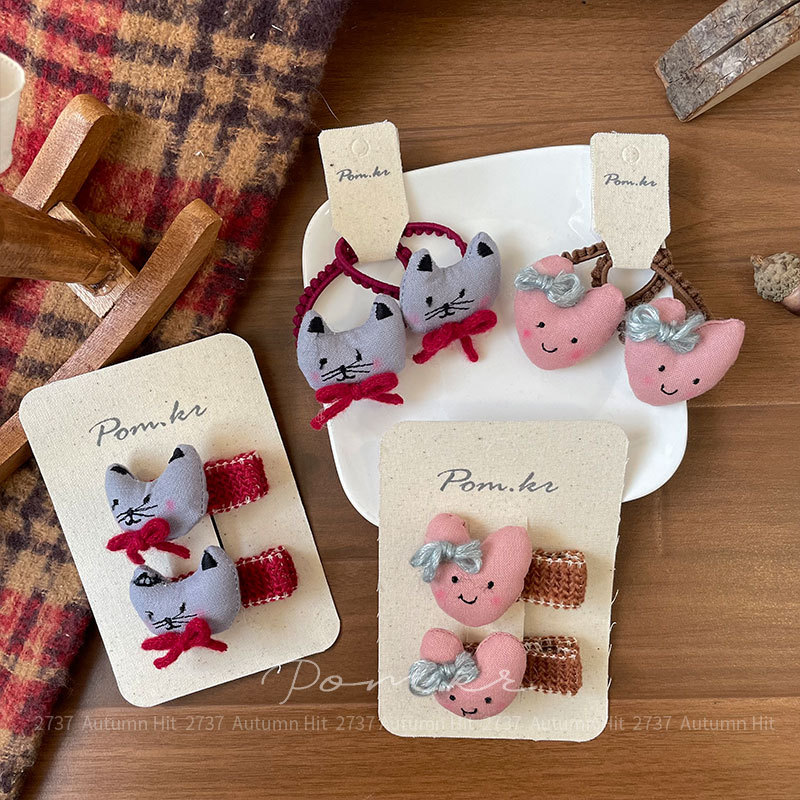New Korean cartoon fabric cat bow hair clip, handcrafted children's side broken hair bangs clip, matching hair band Pom.kr gray fox pink smiling heart hair accessory: hair clip and hair band style, sweet girl soft and cute daily hairstyle Specification image
