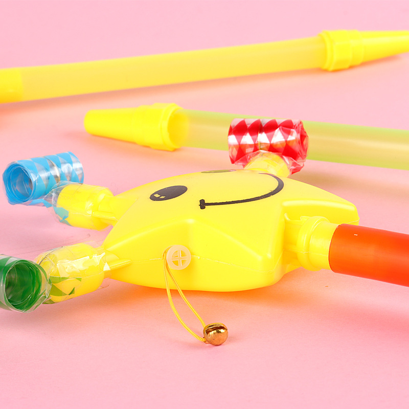Wholesale of large five-pointed star blowing dragon whistle with bell, long pole whistle for children's house play, retractable roll whistle horn Application Scenario