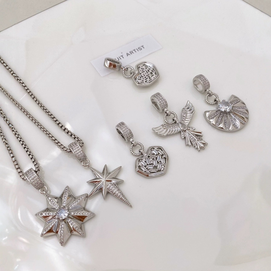 A new and unique octagonal star-shaped pendant necklace with a high-end collarbone chain and elegant accessory sweater chain Specification image