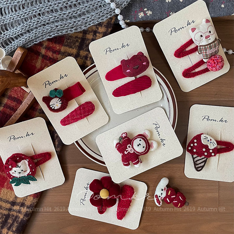 Nuevo koran manga roja corte de pelo pinza mano tela niños lateral pelo roto pinza flequilla dulce broche clip mujer Pom.kr vino rojo peluche pinza de pelo de dibujos animados fresa gatito varios chica otoño invierno lindo día Specification image