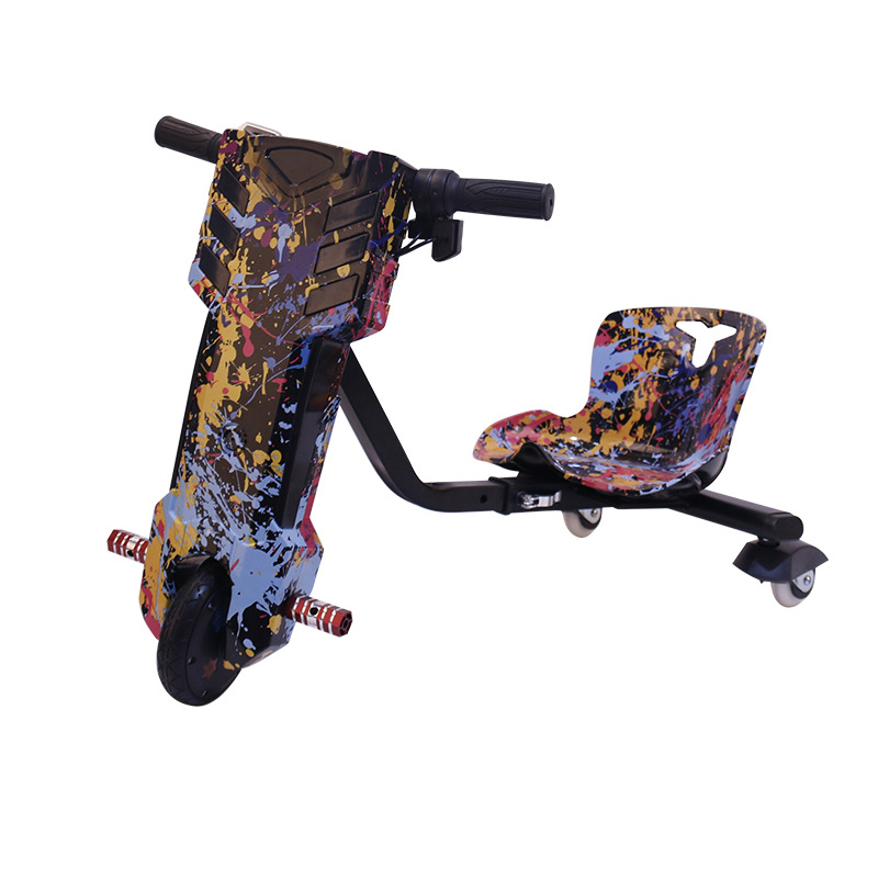High-appeartion-level fashionable little diamond scooter for rent in parks and squares, luminous children's twist scooter in stock wholesale Specification image