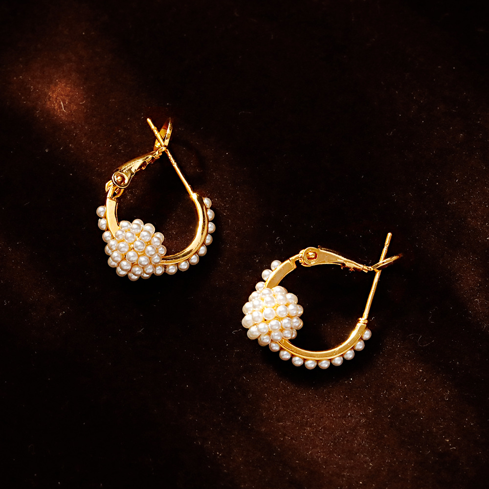 Hyacinth's unique design sense, super ethereal pearl ear rings, high-end French Hepburn style, slimming earrings, the new 2025 trend Specification image