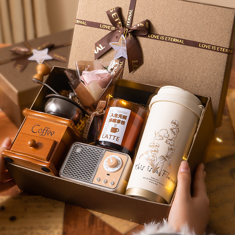 Practical birthday gifts for girls, creative, niche and high-end coffee machine souvenirs for girlfriends, best friends and wives full figure