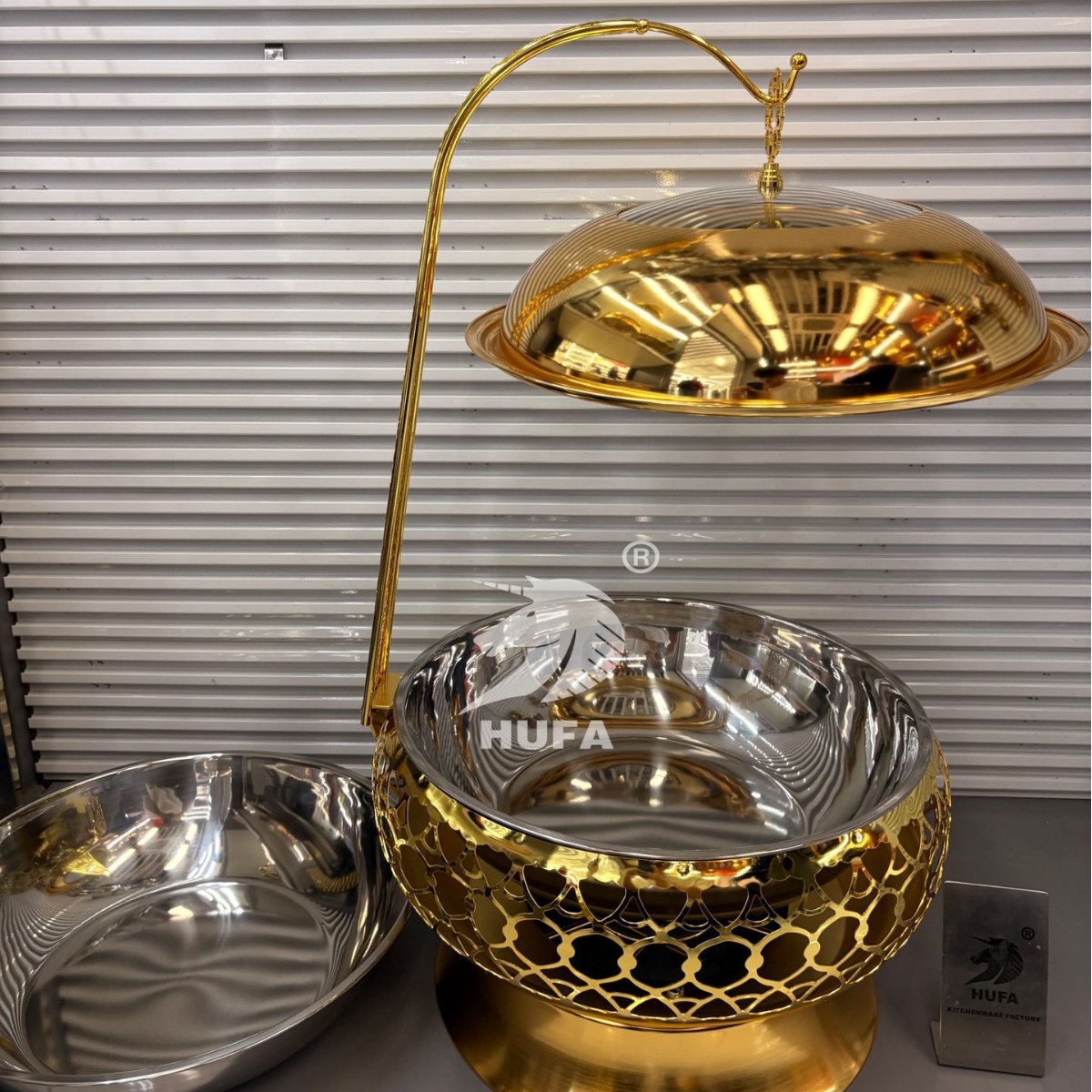 Stainless steel buffet heating stove, alcohol stove, insulated dining stove, hotel restaurant luxury lace stove, Buffet stove, 8L details Picture