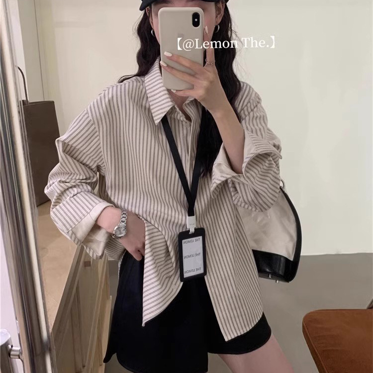 For spring and autumn, a Japanese-style retro cityboy long-sleeved shirt, a cool and stylish coat with a striped Hong Kong-style inner layer and a layered shirt details Picture