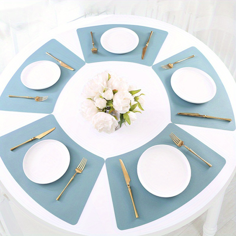 垫子  创意简约硅胶风扇垫北欧风隔热西式餐垫斑点家用厨房圆桌餐产品图