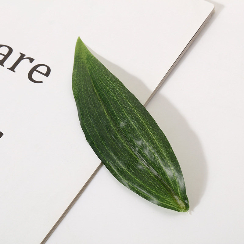 厂家直销仿真胶片丝印百合叶摄影道具橱窗摆件家居装饰现货批发产品图