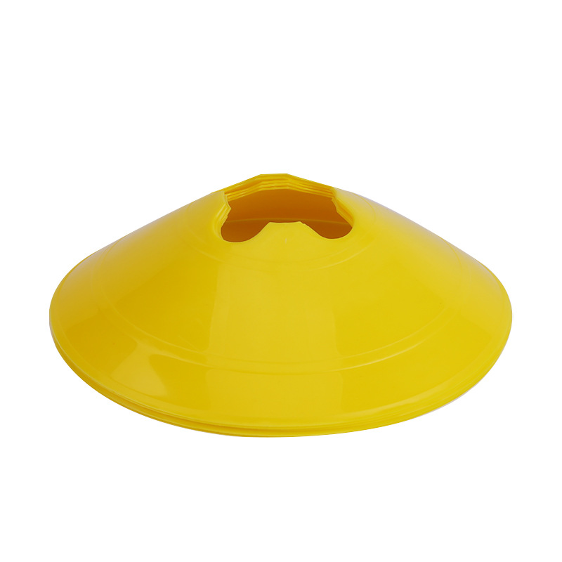 Flower mouth sign, plate sign, plate, roadblock, straw hat, football training, obstacle sign, bucket, flying saucer, road sign details Picture