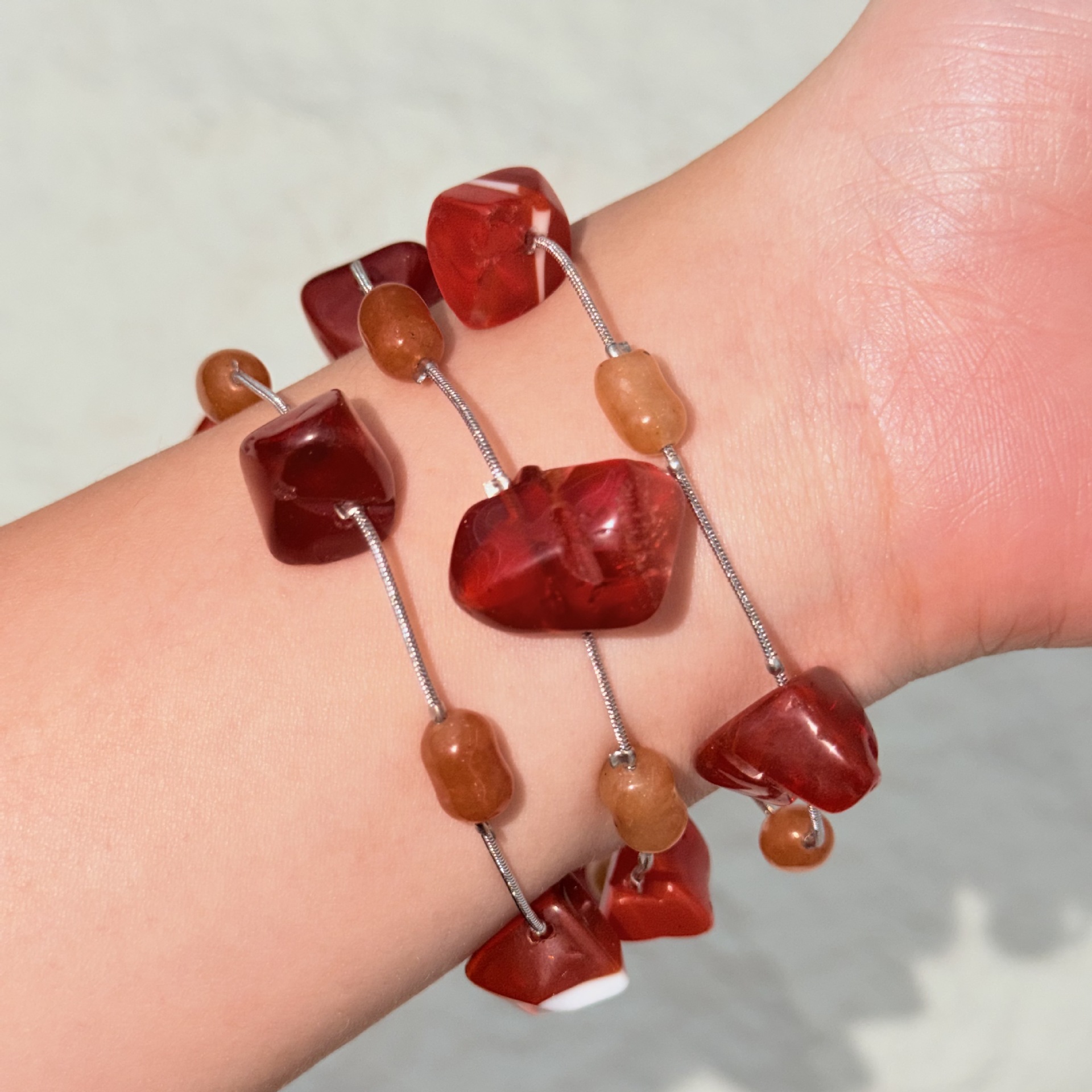 Retro red and orange irregular glass crushed stone fine silver chain, niche design sense, light luxury, versatile and whitening, factory wholesale details Picture
