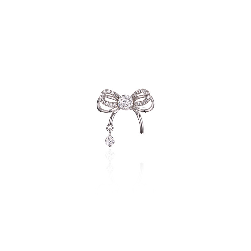 Zhuoheng Select s925 sterling Silver Exquisite Butterfly Dream Versatile commuting fashion stud earrings, women's niche simple bow earrings Item Picture