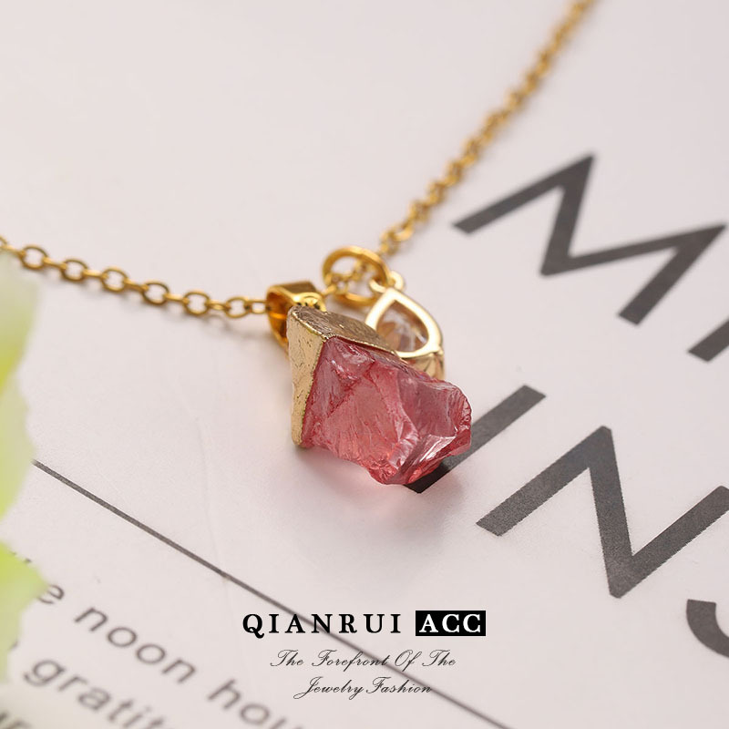 Amazon cross-border best-selling natural crystal rough stone irregular jewelry necklaces, fashionable and elegant oval, light luxury French style details Picture