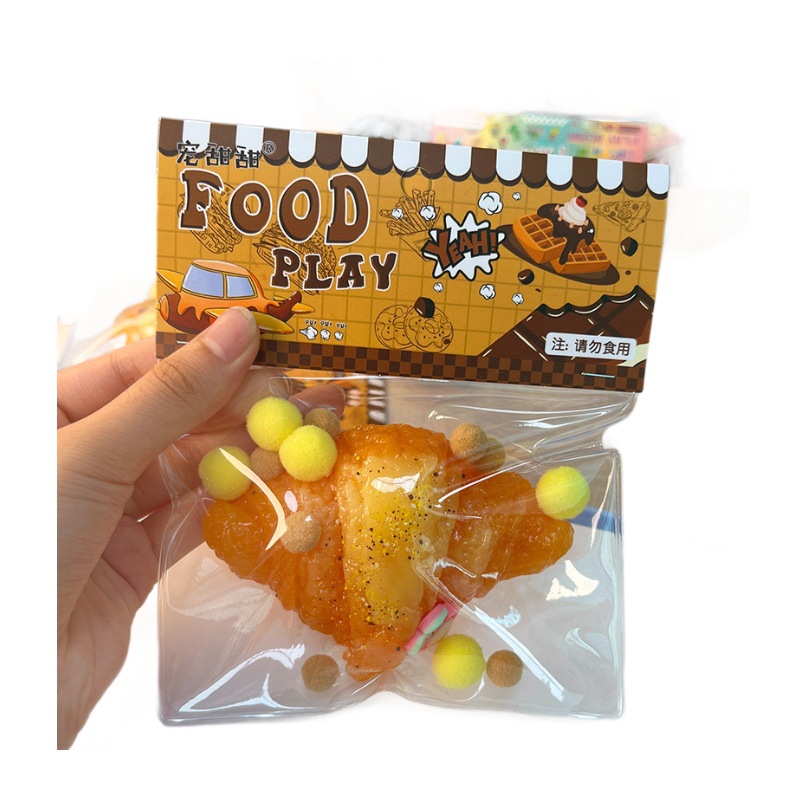 Stand de tierra mercado nocturno simulación nueva y peculiar harina de maíz descarga bola fruta maíz pinchada niños descomprimir juguete pequeño Item Picture