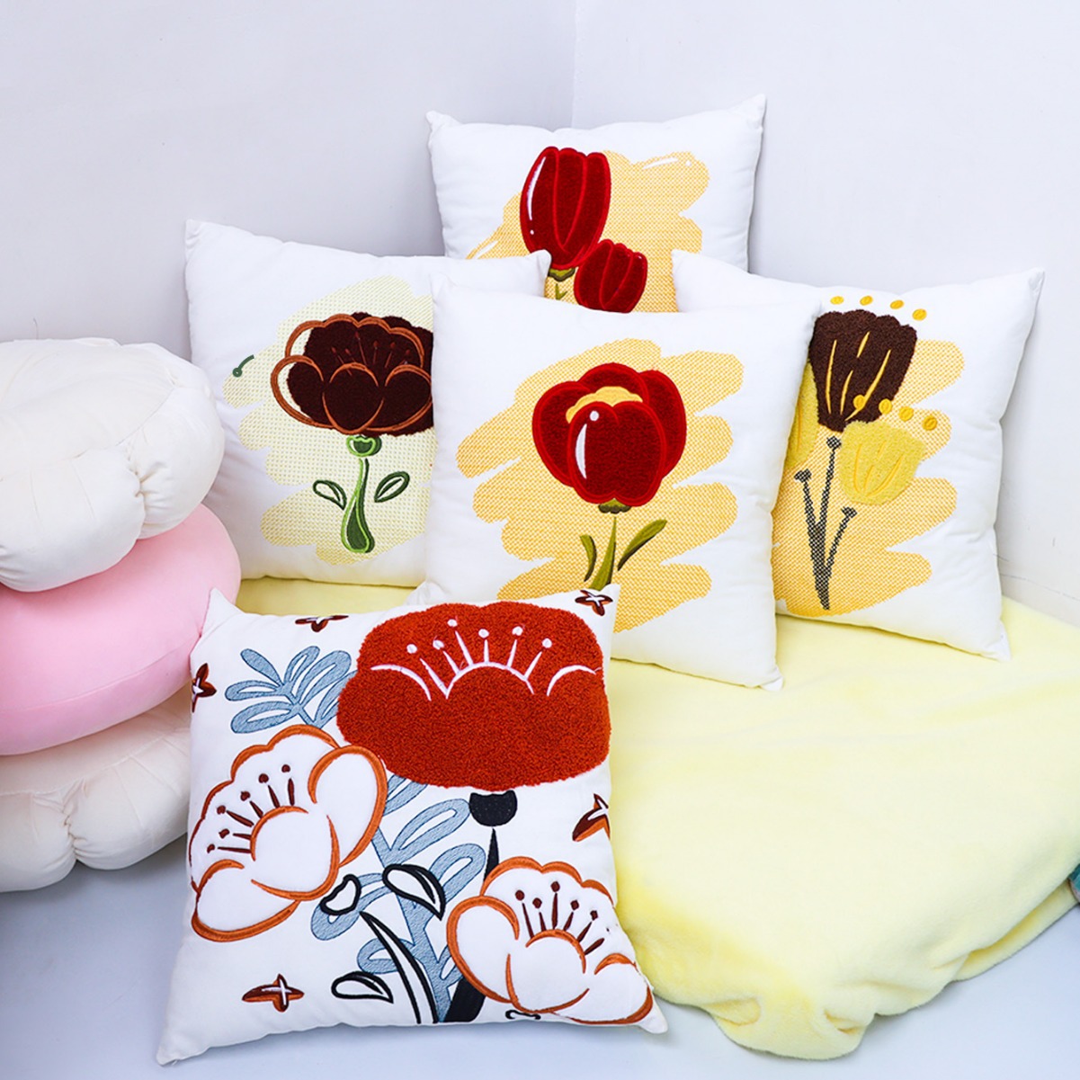 Ins-style towel embroidery throw pillows, car cushions, waist and bedside cushions, Nordic style simple and modern sofa throw pillows