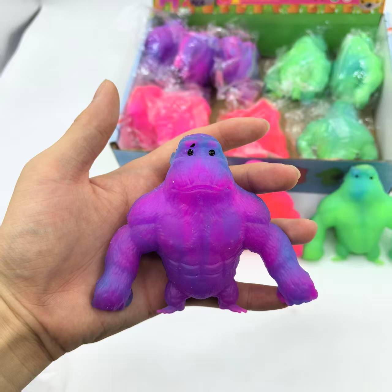 Two-color flour Gorilla Kneading Fun Simulation Gorilla Stress-relieving Toy Factory Direct sales Specification image