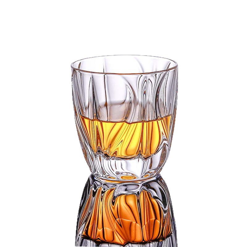 铜壶/家居大摆件/白酒取酒器/葡萄酒玻璃杯/白酒设备白底实物图