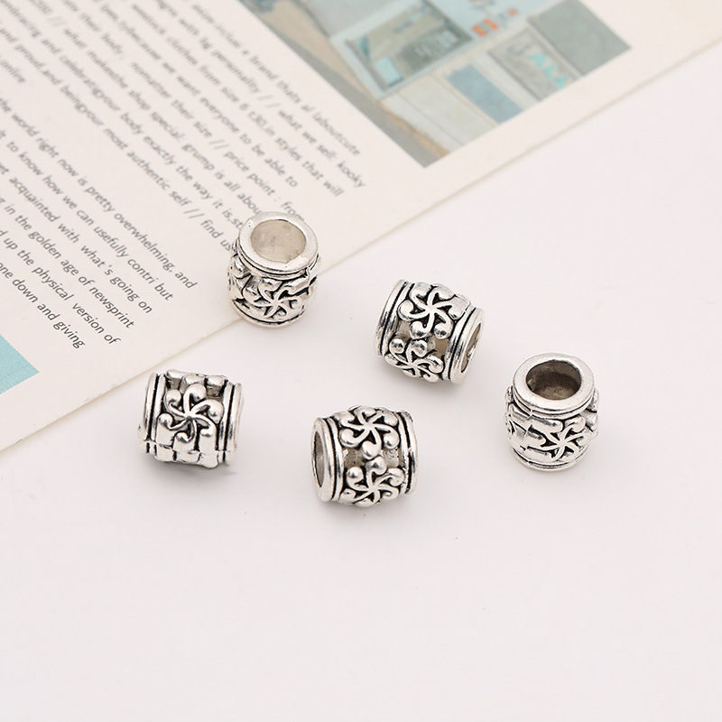 Wholesale of retro Tibetan silver patterned auspicious cloud pattern bucket beads, partition beads, wheel beads, diy handcrafted bracelets and accessories Specification image