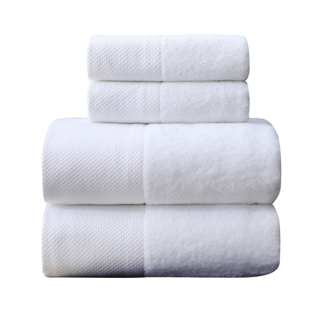 Thickened absorbent pure cotton towels and bath towels for five-star hotels. Large towels and bath towels for homestays, hotels and beauty salons are available with logos Item Picture