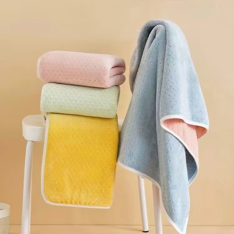 Wholesale coral fleece double-sided dual-color towel blanket, household skin-friendly soft thickened absorbent towel and bath towel from the manufacturer