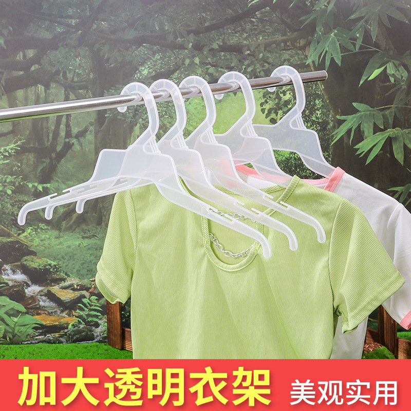 Plastic hangers are in stock and available for supply. Hangers are hung by garment factories for export. Wholesale of multi-functional hangers for clothing stores