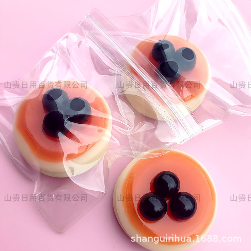 The "Food Play Simulation Cream Souffle Kneading Joy Cake" is a popular and stress-relieving toy. It has a high level of appearance and is mini Specification image