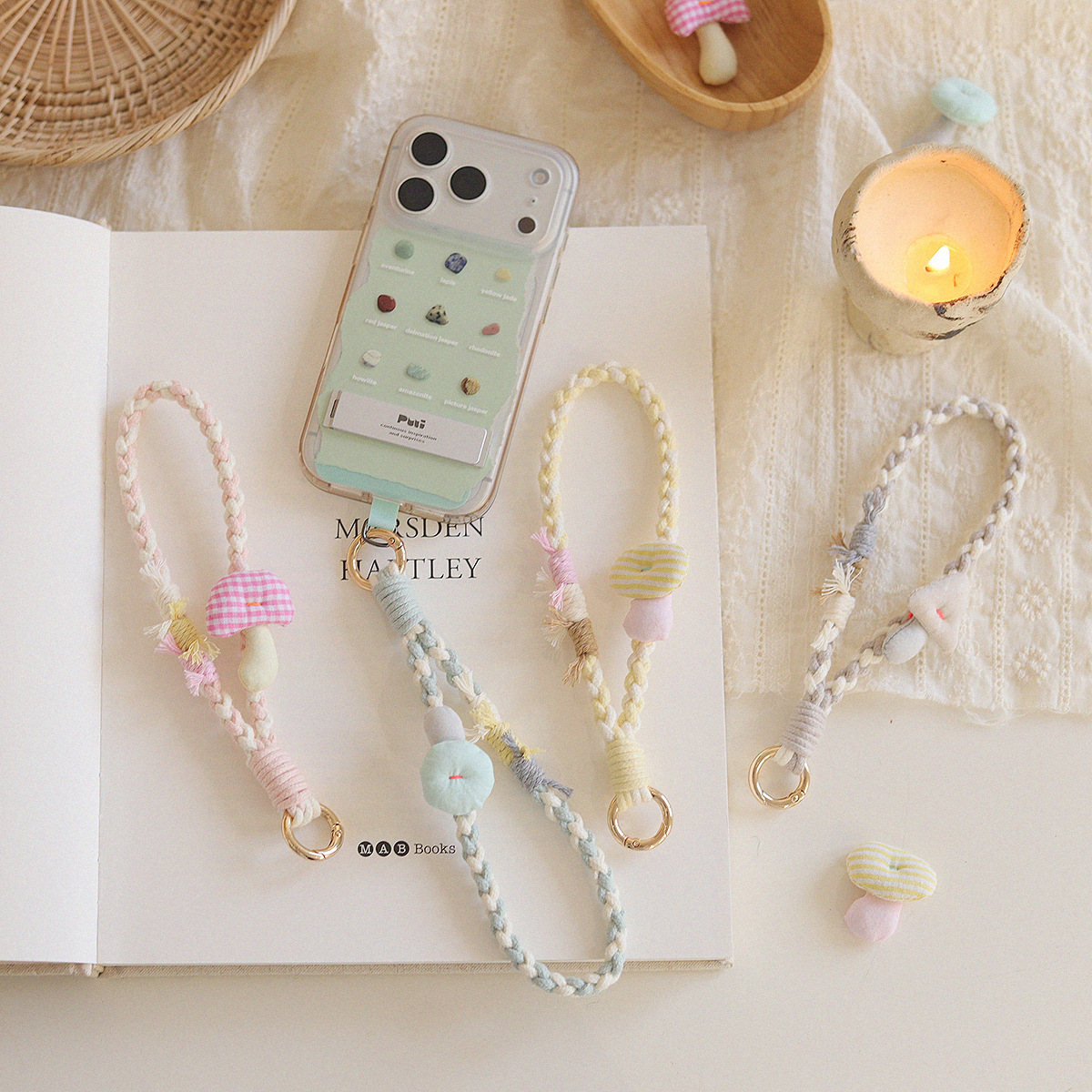 2026 Spring New Original cute little mushroom lanyard with a fresh and sweet girlish style, woven mobile phone pendant wrist