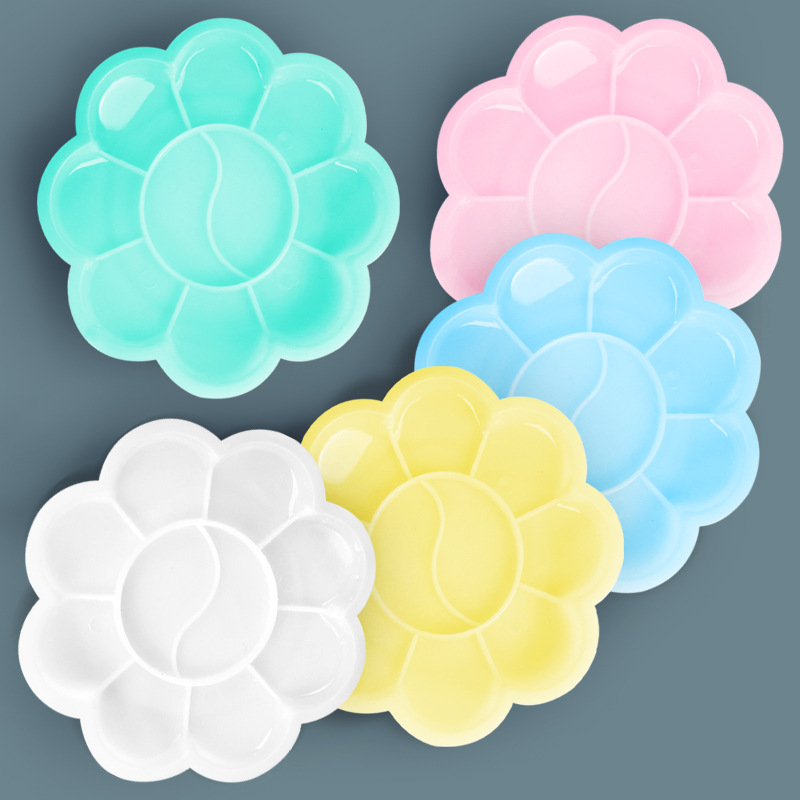 Children's painting plastic palette 8.5cm watercolor gouache plum blossom palette, pigment art palette wholesale