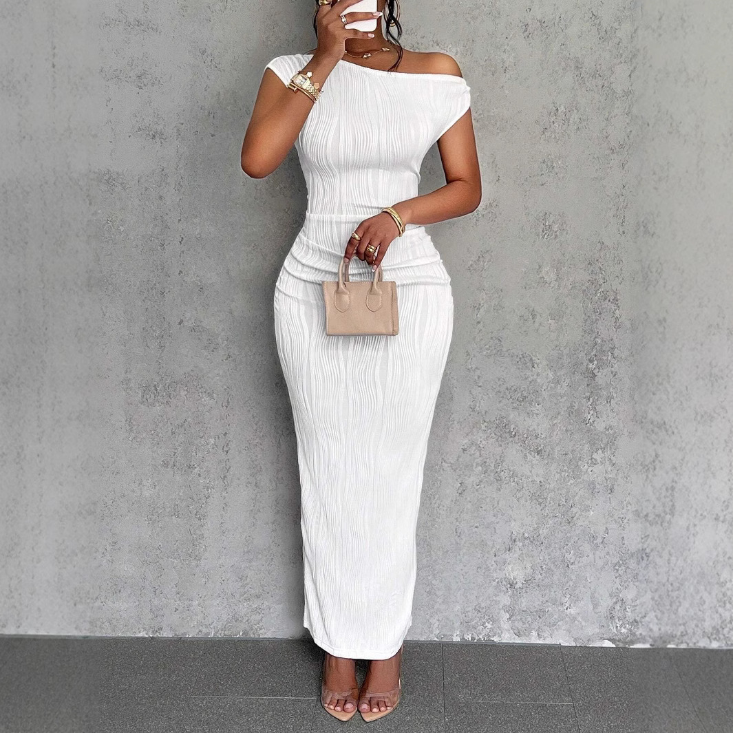 A new cross-border cute and fashionable water ripple off-the-shoulder dress is in stock on Amazon's independent store in 2026 details Picture