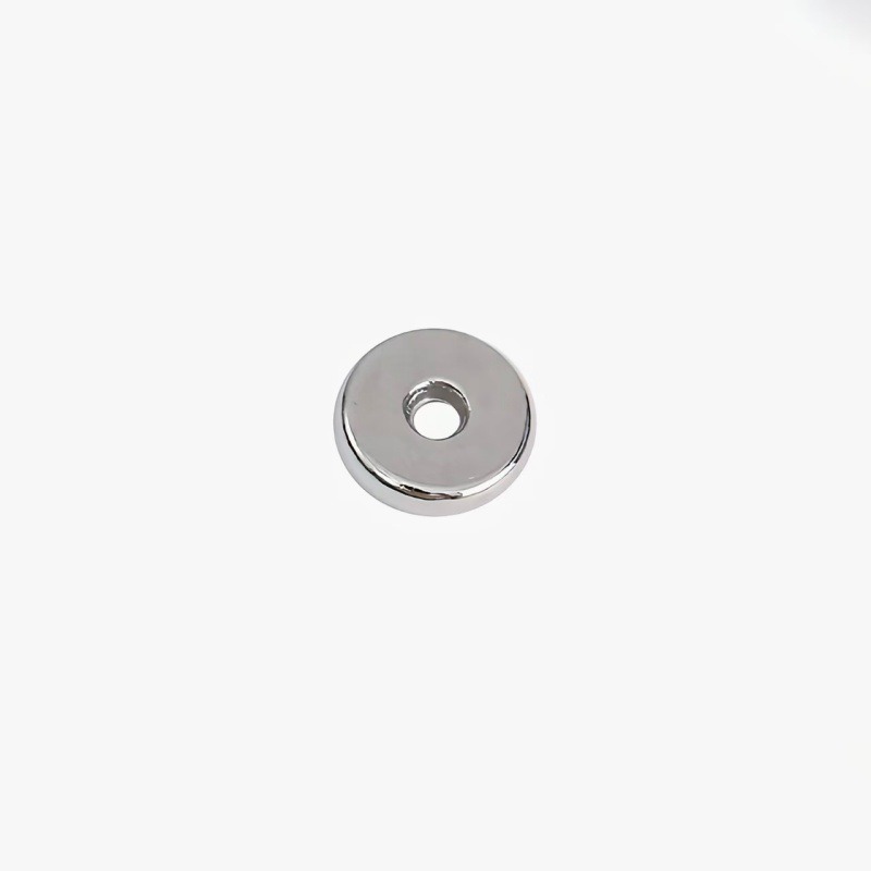 Wholesale of best-selling classic shiny round alloy gasket jewelry beads and spacers, diy bracelets and other accessories Item Picture