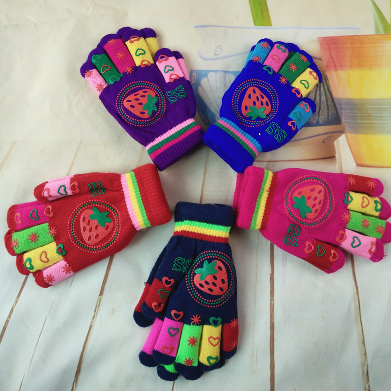 Wholesale of winter fashion and cute women's seven-color knitted gloves, double-layer thickened warm grass plum full-finger gloves Specification image
