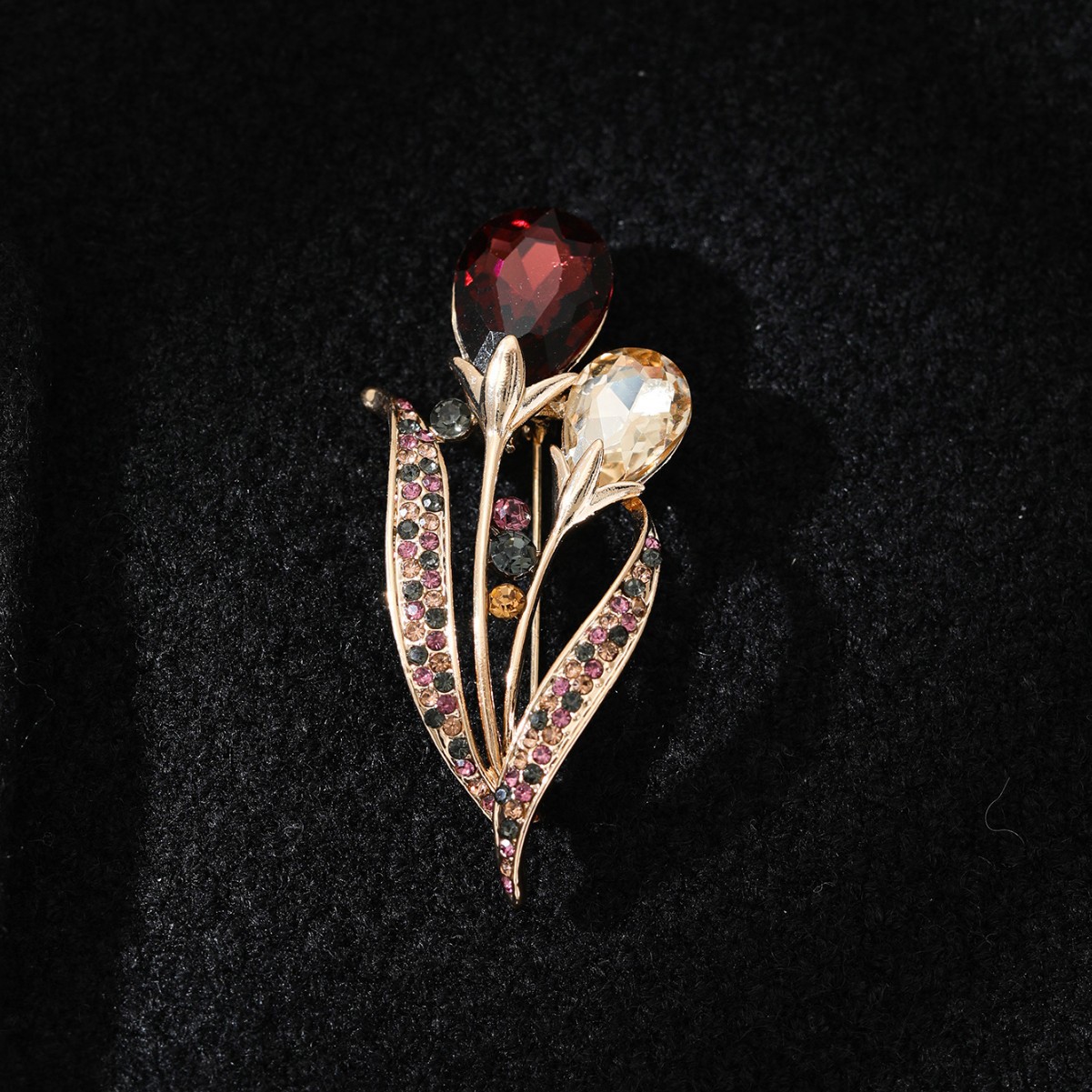 胸针/徽章/锌合金纽扣胸针/小猫徽章/合金滴油胸针产品图