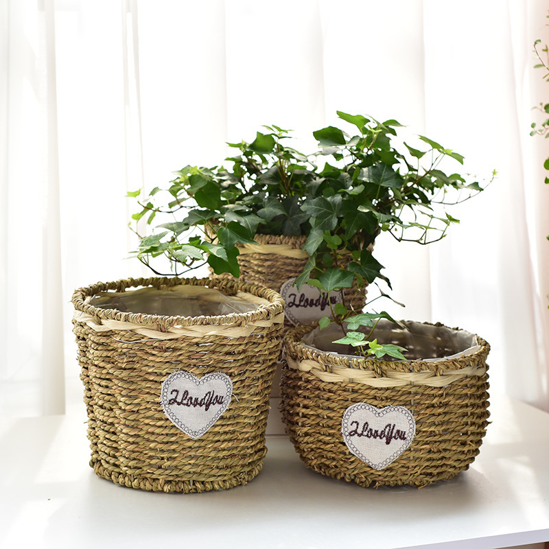 Hand-woven straw flower baskets, European-style country living room, balcony, table decoration, green ivy, green plants, succulents, rattan woven flower POTS