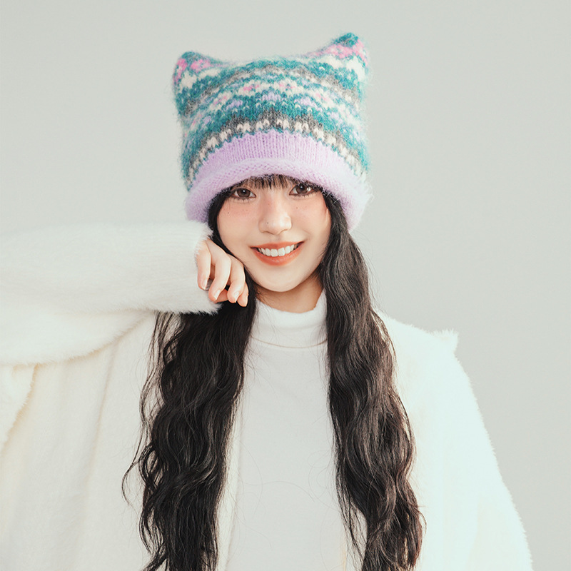 The 2025 new ethnic-style cat ear colorful striped woolen cap is a versatile and warm knitted cap for children and men in autumn and winter details Picture