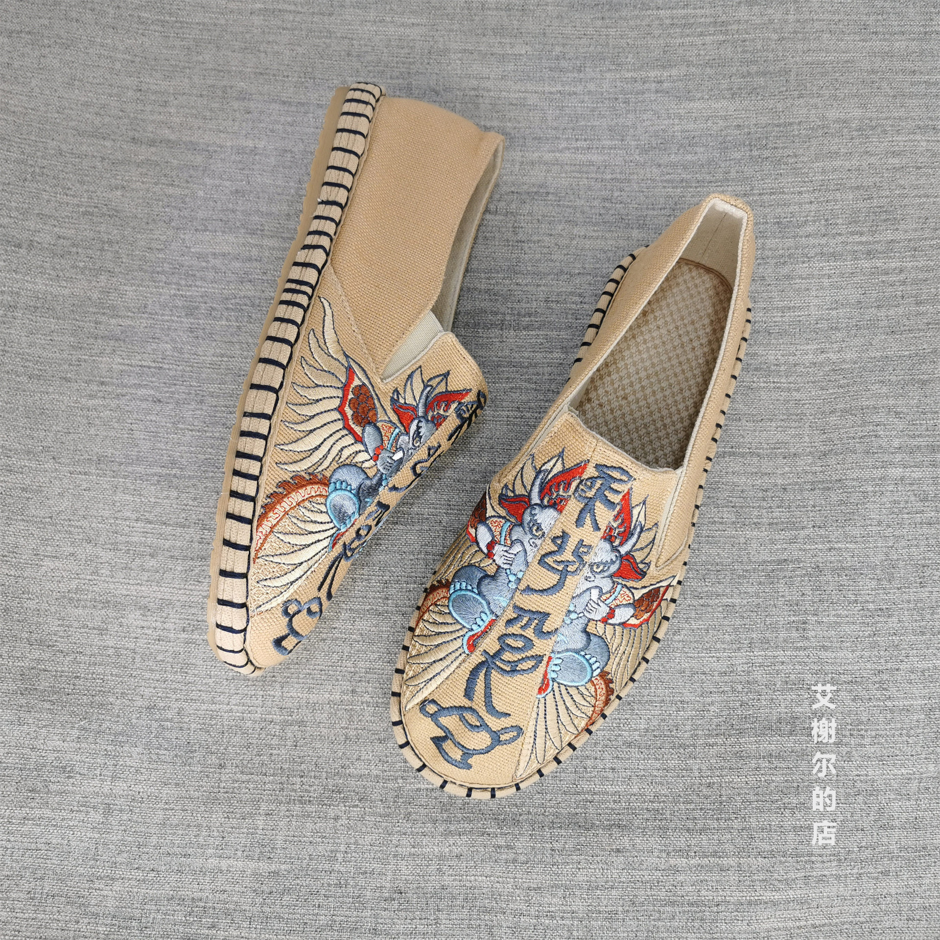 女式布鞋实物图