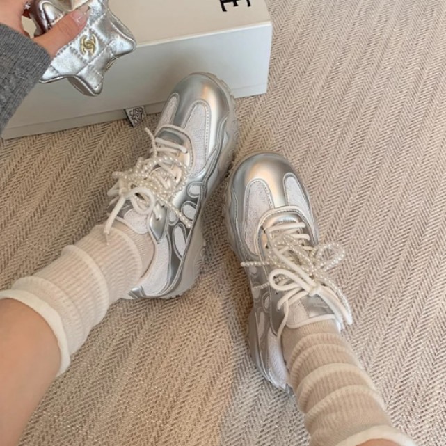 Cowhide version of Yuanlitong thick-soled sports shoes 2025 Pearl lace-up retro dad shoes Women's insole height-increasing training shoes for women details Picture