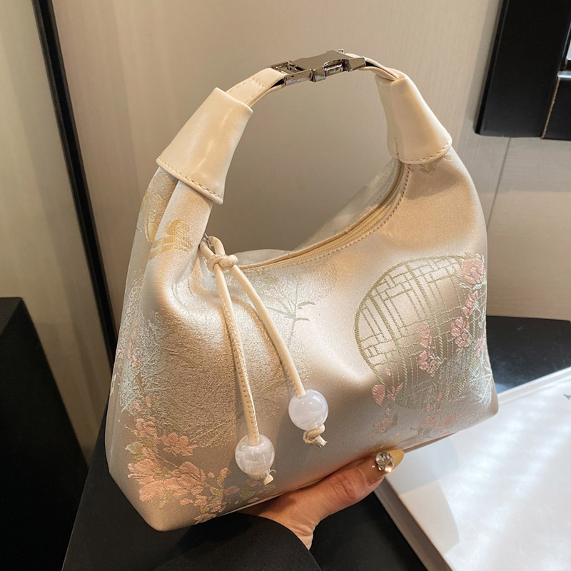 国潮新款新中式包包女今年流行汉服古风手提包潮流质感单肩斜挎包