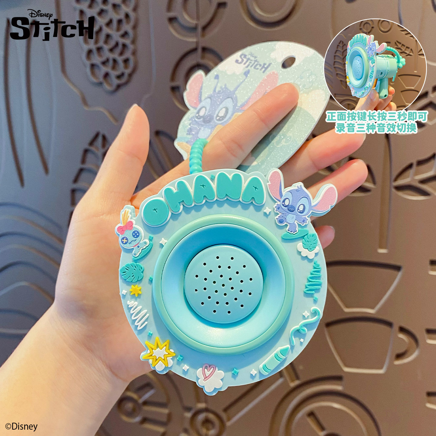 Wholesale of genuine Stitch series horn keychain pendants, creative and cute cartoon student backpack pendants and toys details Picture